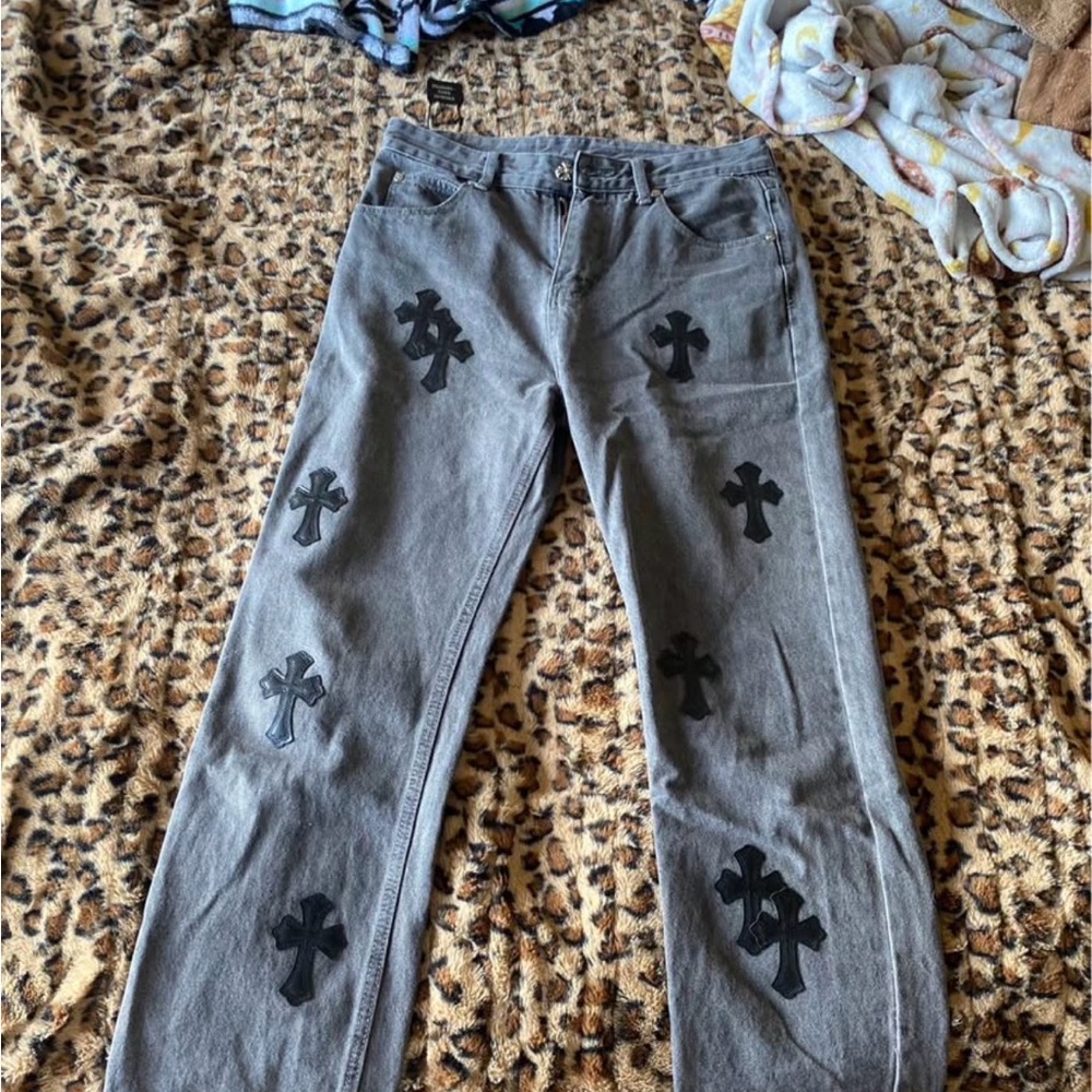 Chrome heart grey jeans with black crosses